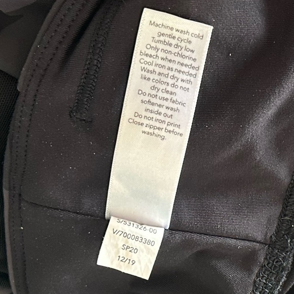 Athleta Match Point Supportive Athletic Skort w/ 5 Pockets in Black Camo Sz M - Picture 13 of 13